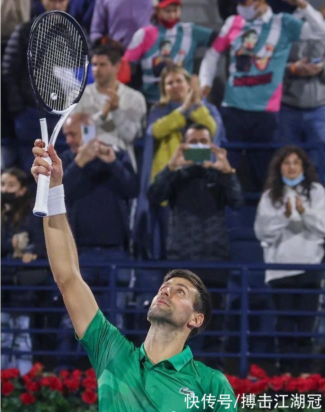 意外缺席而 意外缺席而