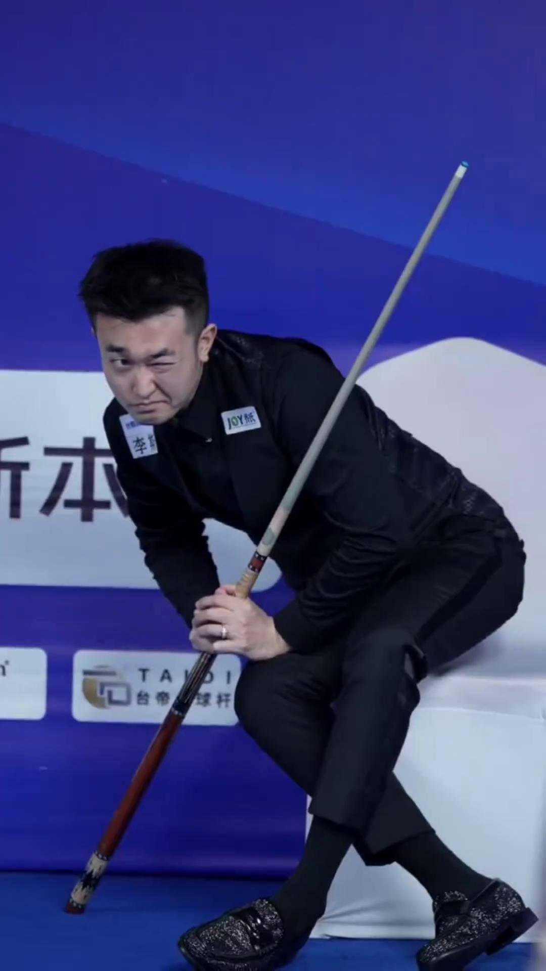 盖了后场 盖了后场