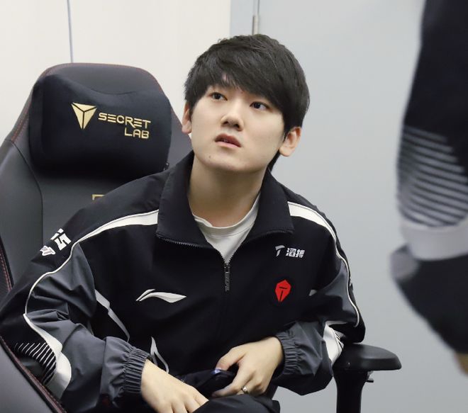 射门选择